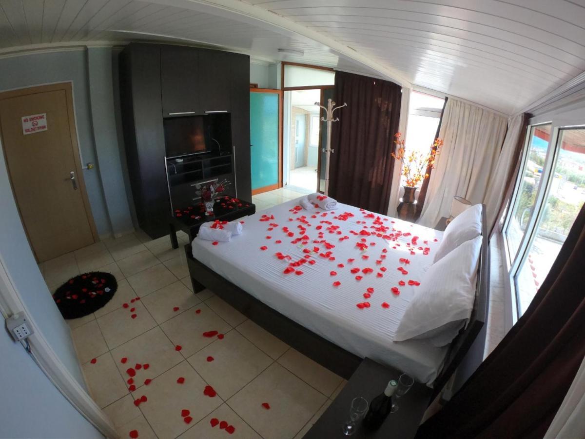 Hotel Anxhelo Kuçova Dış mekan fotoğraf