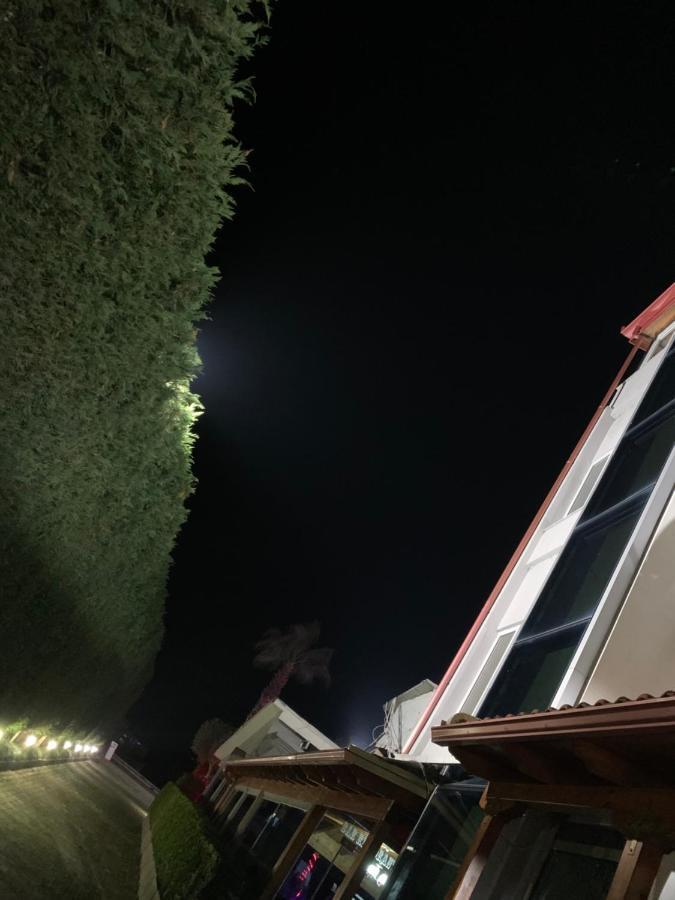 Hotel Anxhelo Kuçova Dış mekan fotoğraf